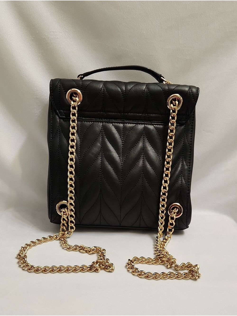 Kate Spade New York Briar Lane Quilted Dragonfly Gold Chain Strap Backpack - Picture 4 of 15